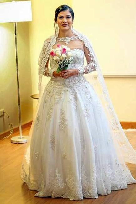 Novia 6